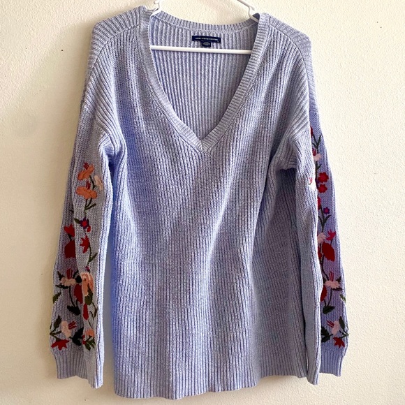 American Eagle Embroidered Sleeve Sweater - Picture 3 of 6